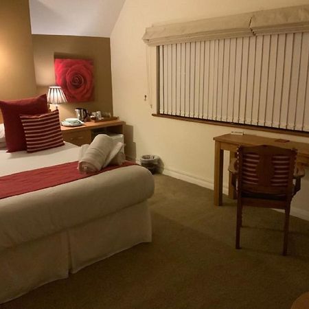 Bridge House B&B Coltishall エクステリア 写真