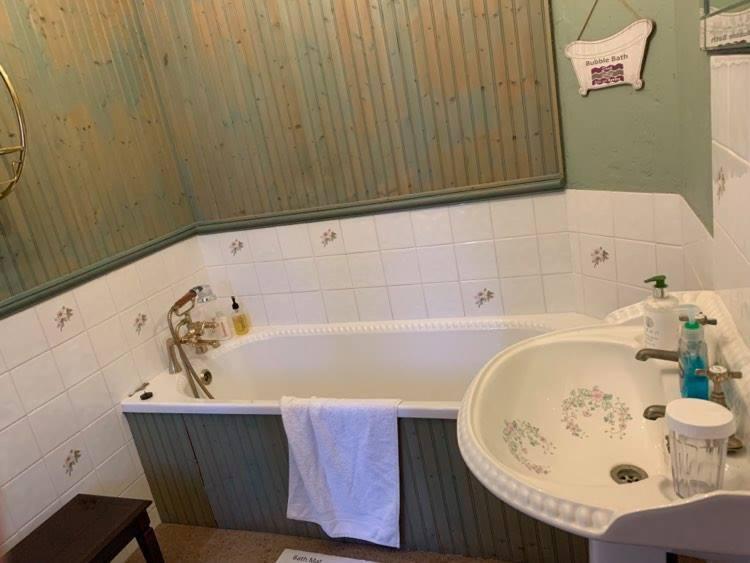 Bridge House B&B Coltishall エクステリア 写真